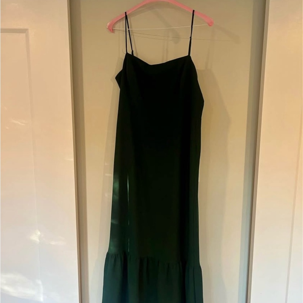 Chic Forest Green Midi Dress